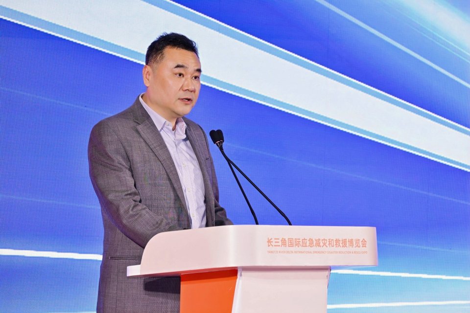 成为演讲嘉宾